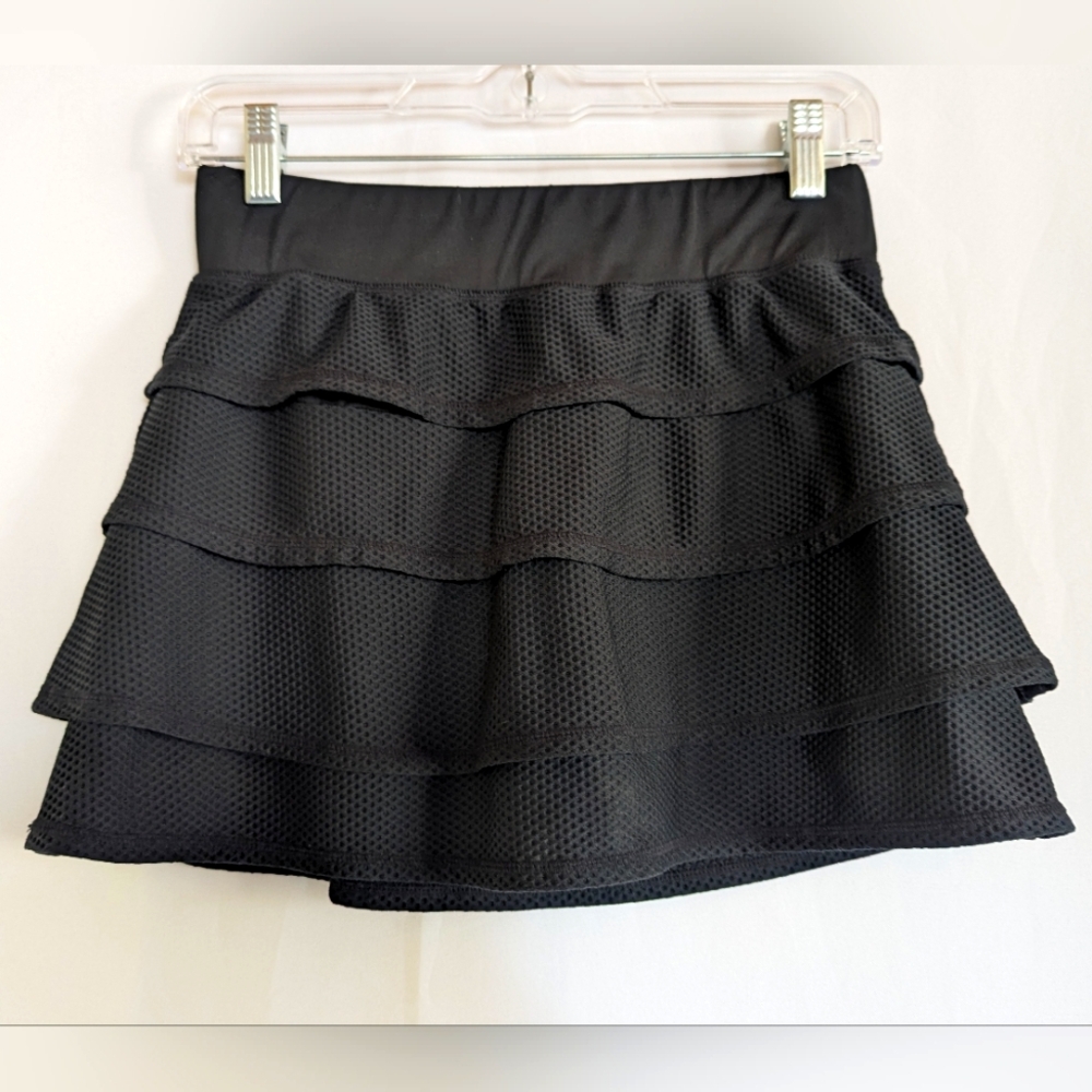 Kyodan XS Black Tiered Skater Skort Activewear Workout Shorts Tennis Skirt